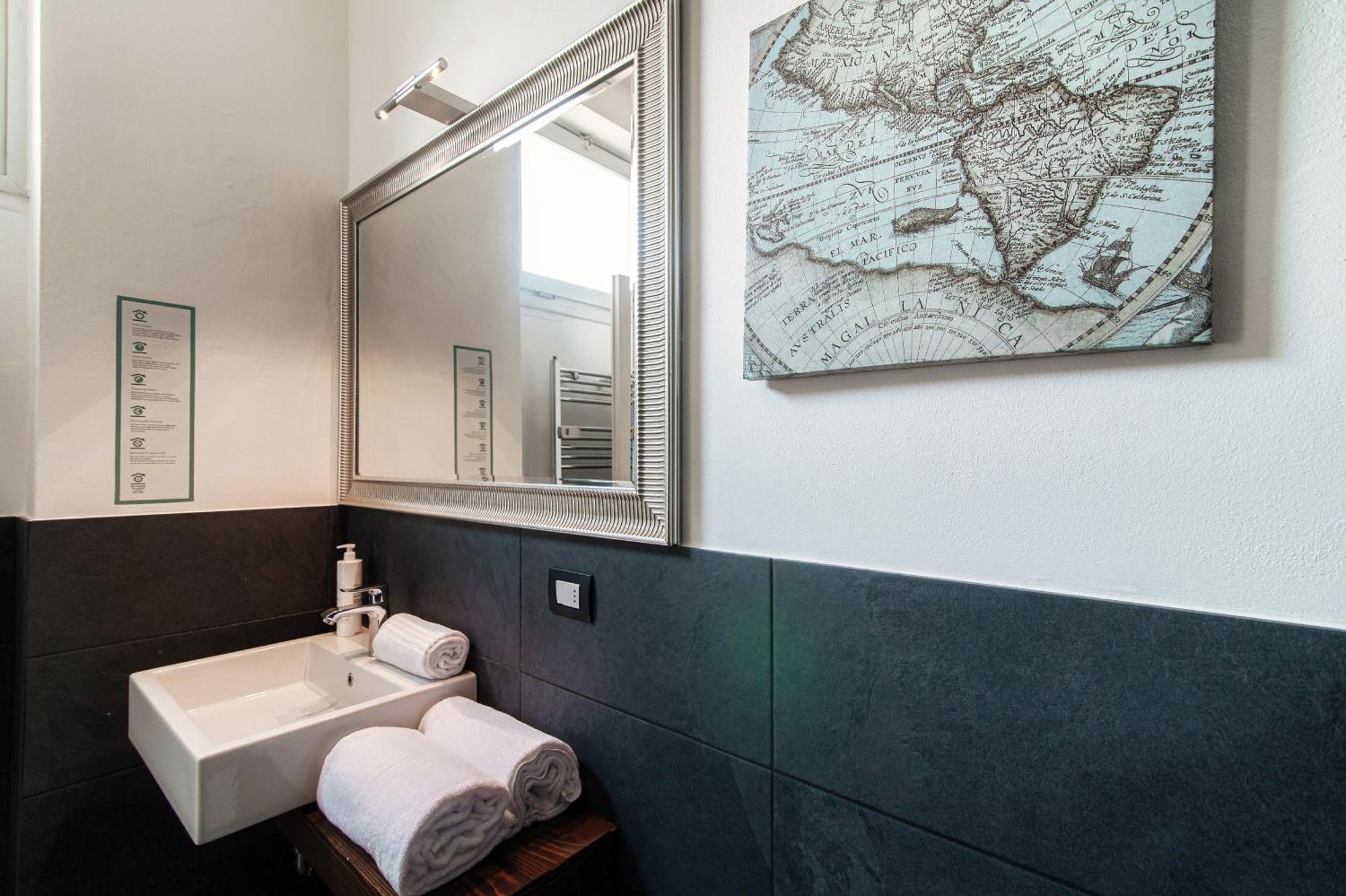 Rezzonico Suites - By Myhomeincomo Exterior foto